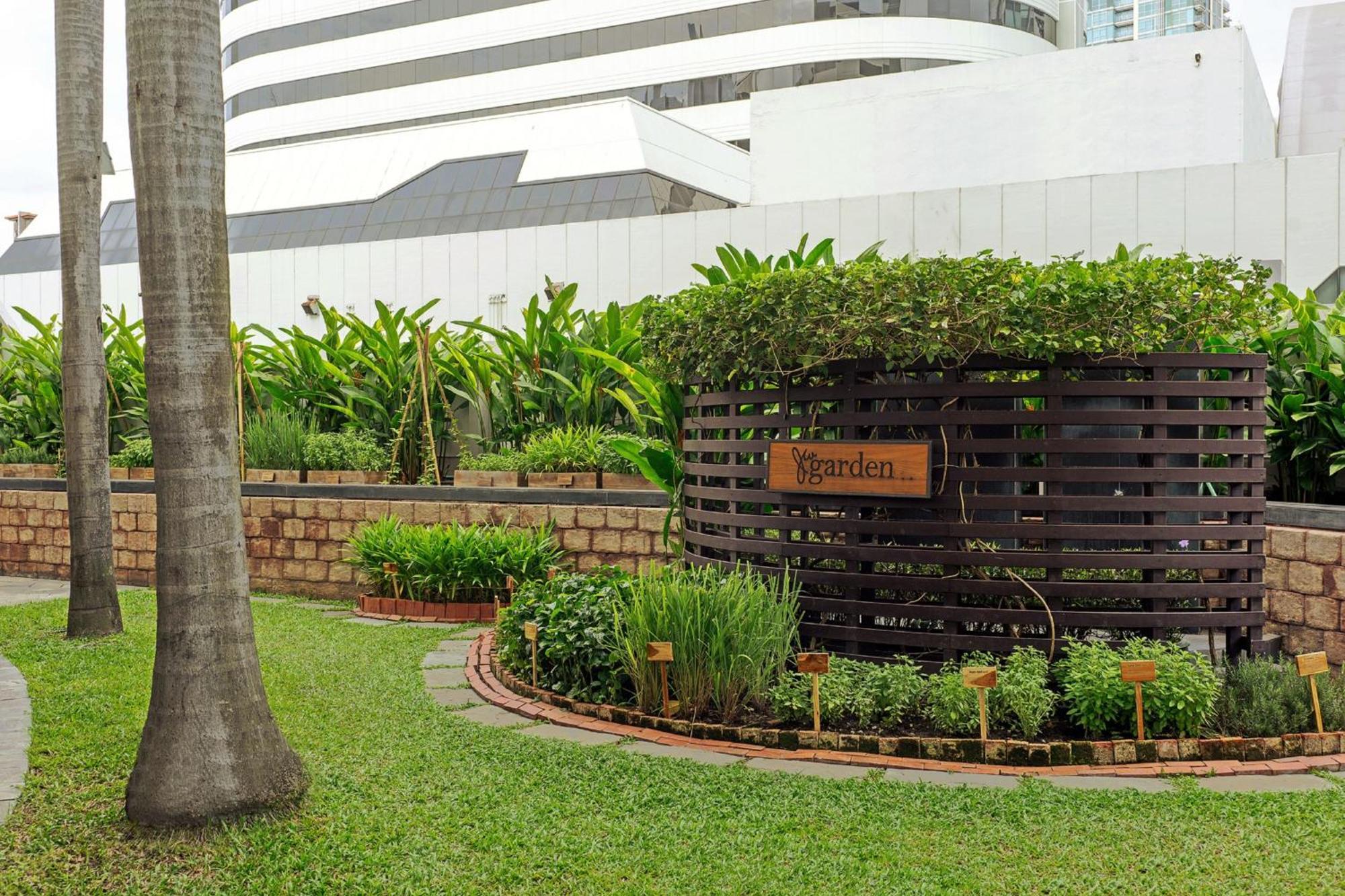 Jw Marriott Hotel Bangkok Exterior photo